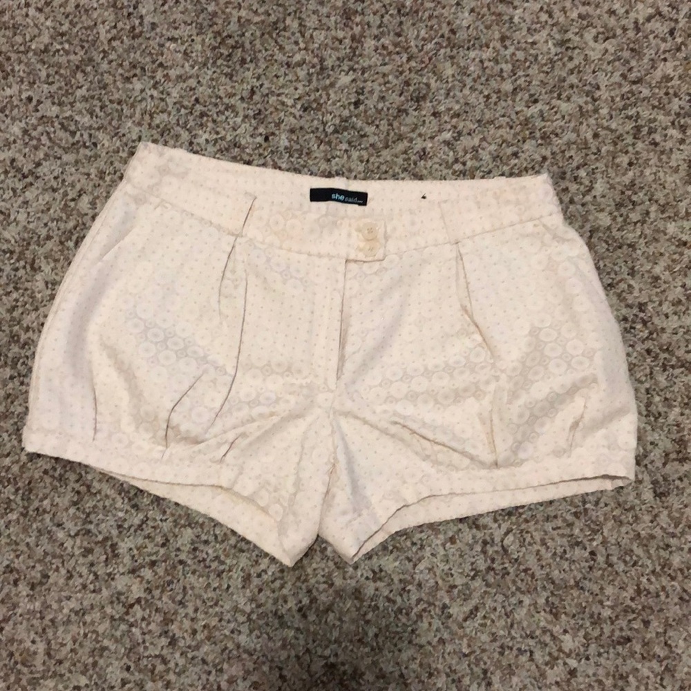 Shorts - Picture 5 of 8
